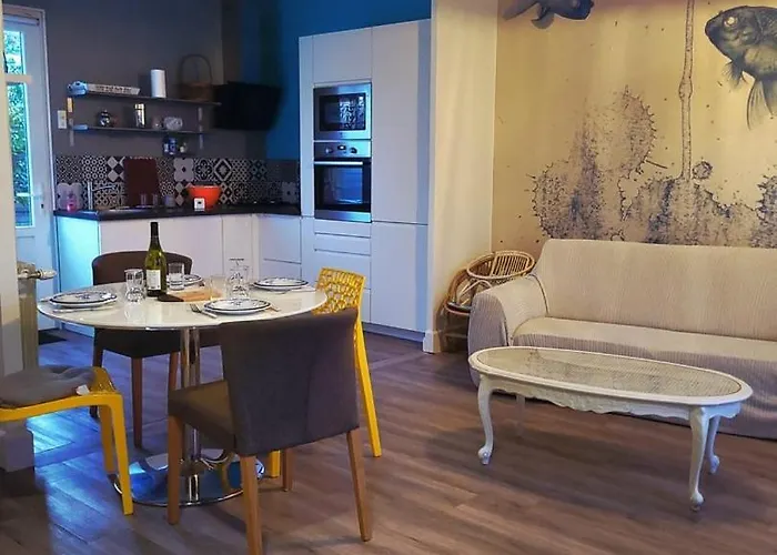 Nyaraló Itzala - Bord De Mer, Centre-ville & Parking Prive *